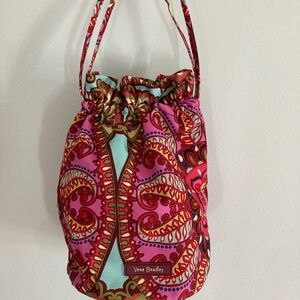 VERA BBRADLEY DRAWSTRING BAG